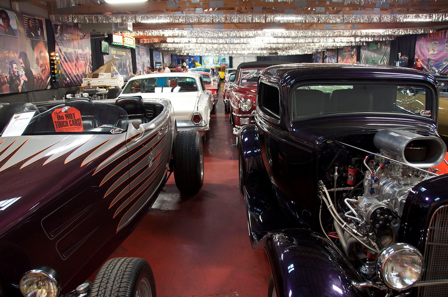 Classic Car Museums: Reliving the Glory Days